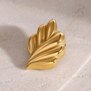 Gold Leaf Brooch*18K Gold Plated Tarnish Free*Brooches*JD